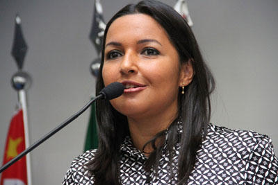 Projeto da vereadora Joice Silva implanta o Programa Jovem Aprendiz em Taboão da Serra