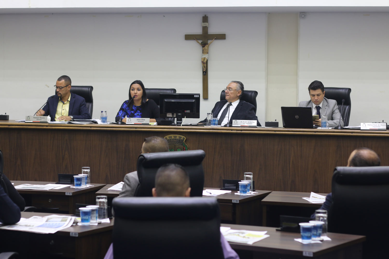 Câmara de Taboão oficializa entrega da Medalha Laurita Ortega Mari