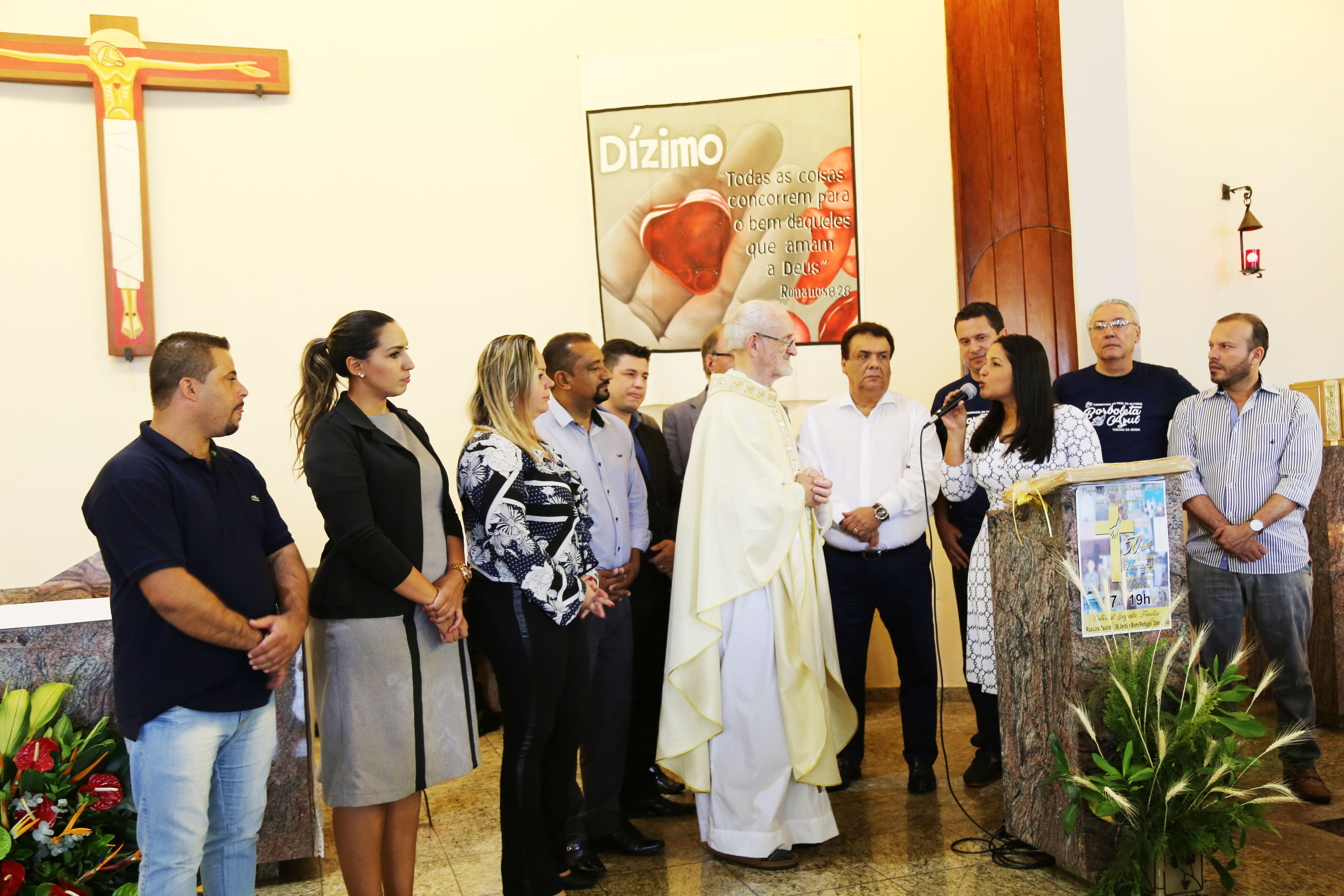 Câmara Municipal entrega título de Cidadão Taboanense ao padre Kirano