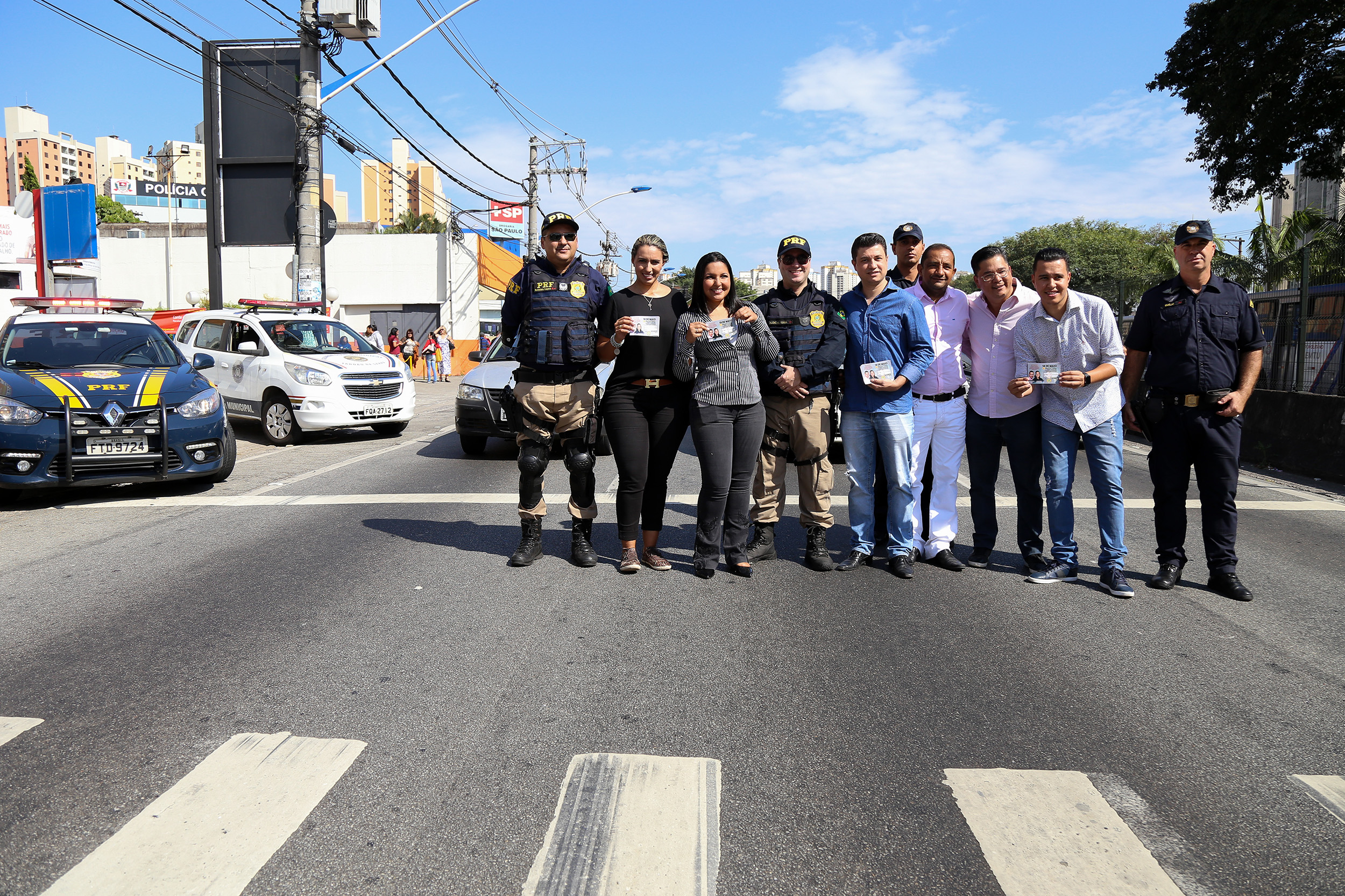 Vereadores e PRF fizeram blitz contra o Abuso e a Exploração Sexual de Crianças e Adolescentes em Taboão