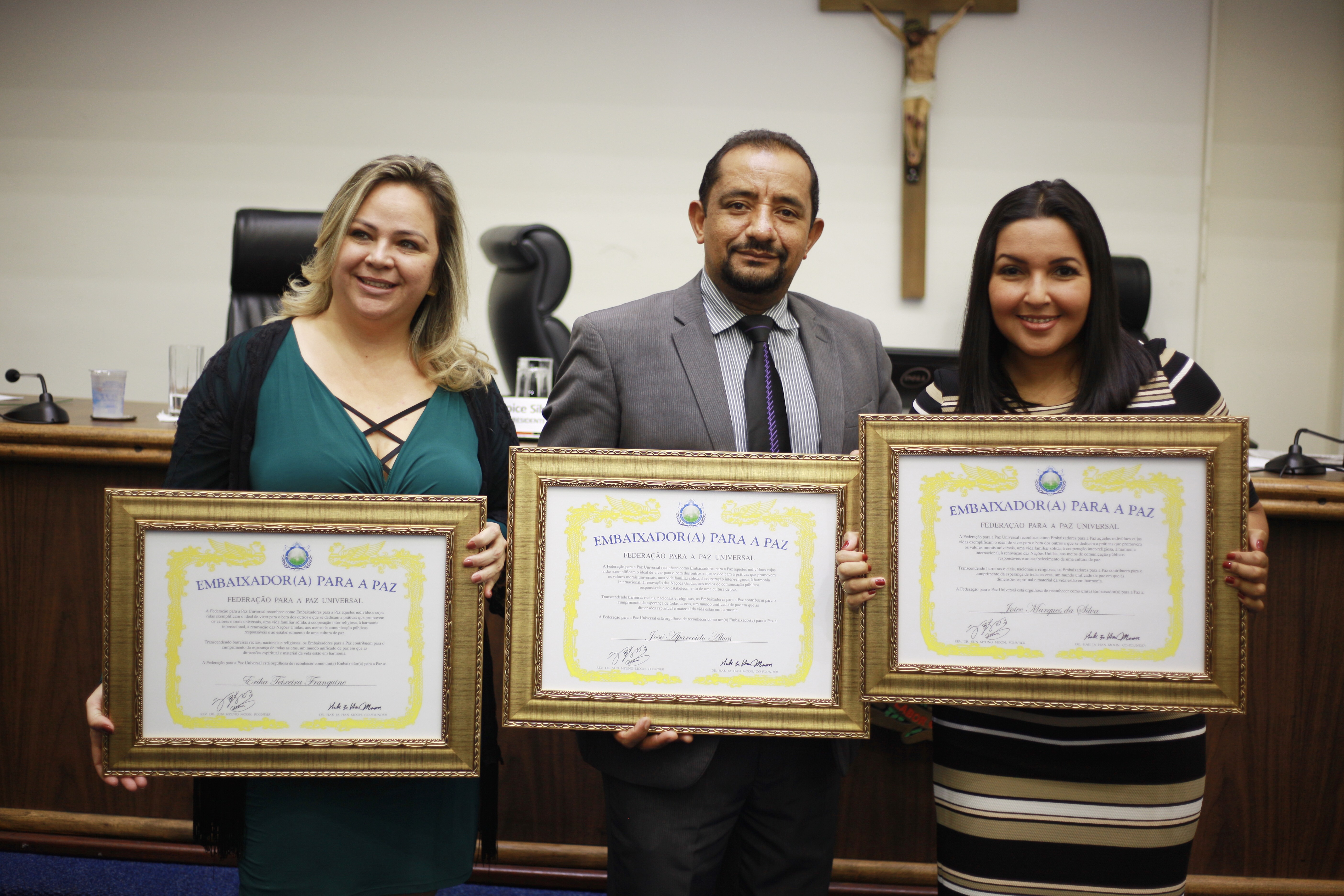 Joice Silva, Érica Franquini e Cido da Yafarma recebem título de Embaixadores da Paz