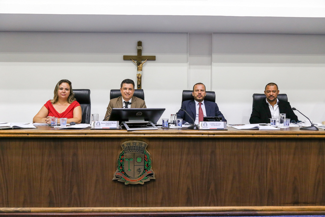 Vereadores definem novas comissões permanentes da Câmara Municipal de Taboão da Serra